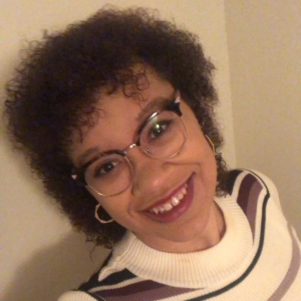 Meet your Posher, Danielle